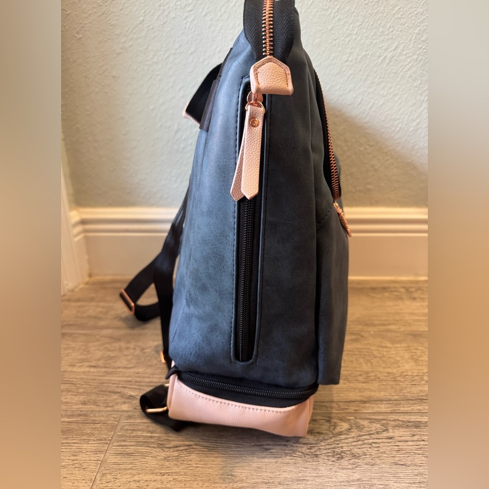 Petunia Pickle Bottom Pivot Backpack Multiple Carry Option Indigo Diaper bag - Picture 4 of 9